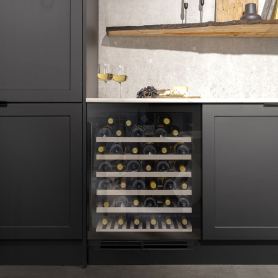 Caple Undercounter Single Zone Wine Cooler Black 